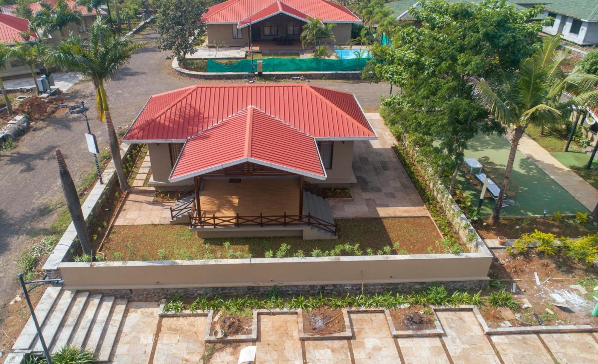 E&G Green Courts Resort At Koroli Hill Station 纳西克 外观 照片