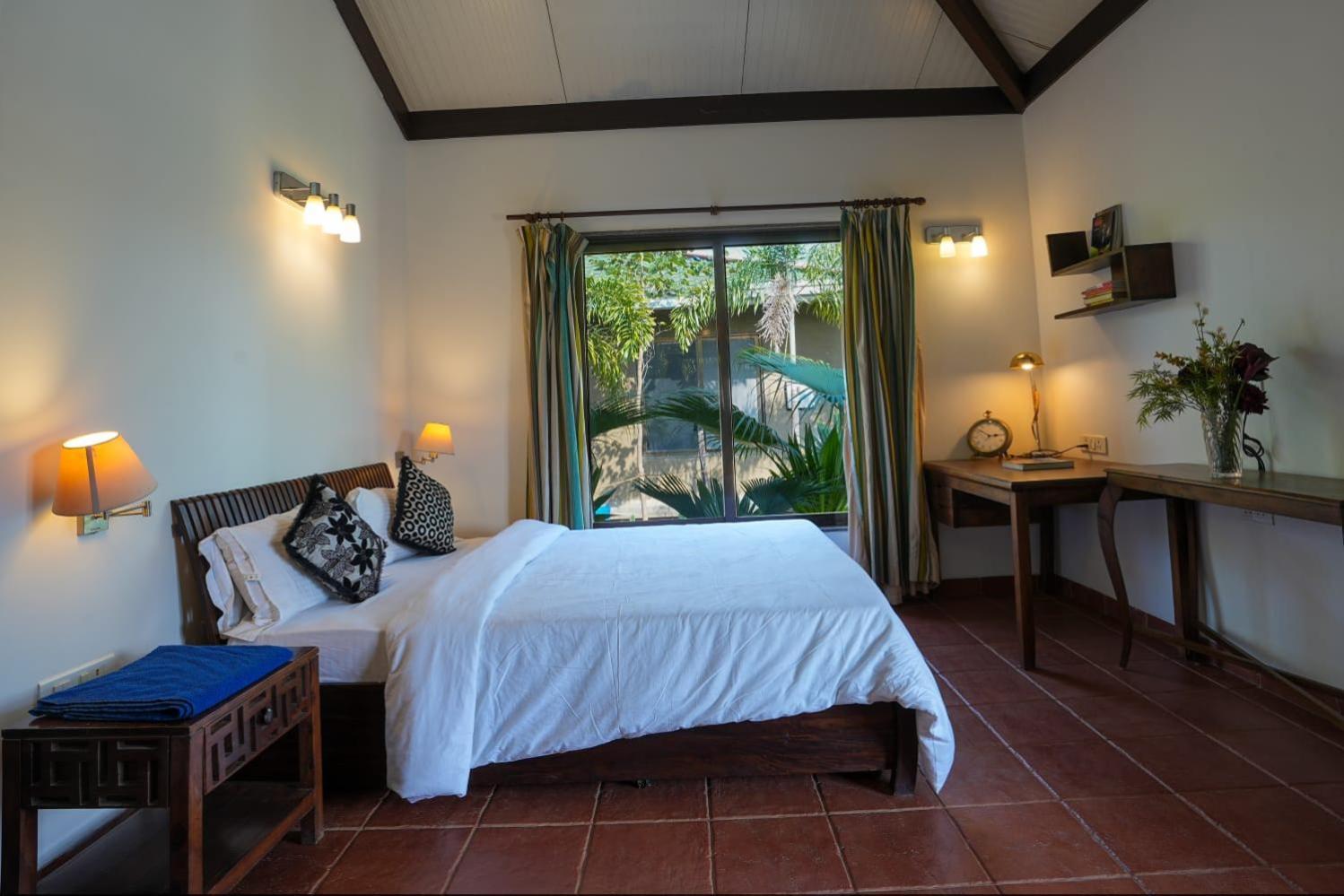 E&G Green Courts Resort At Koroli Hill Station 纳西克 外观 照片