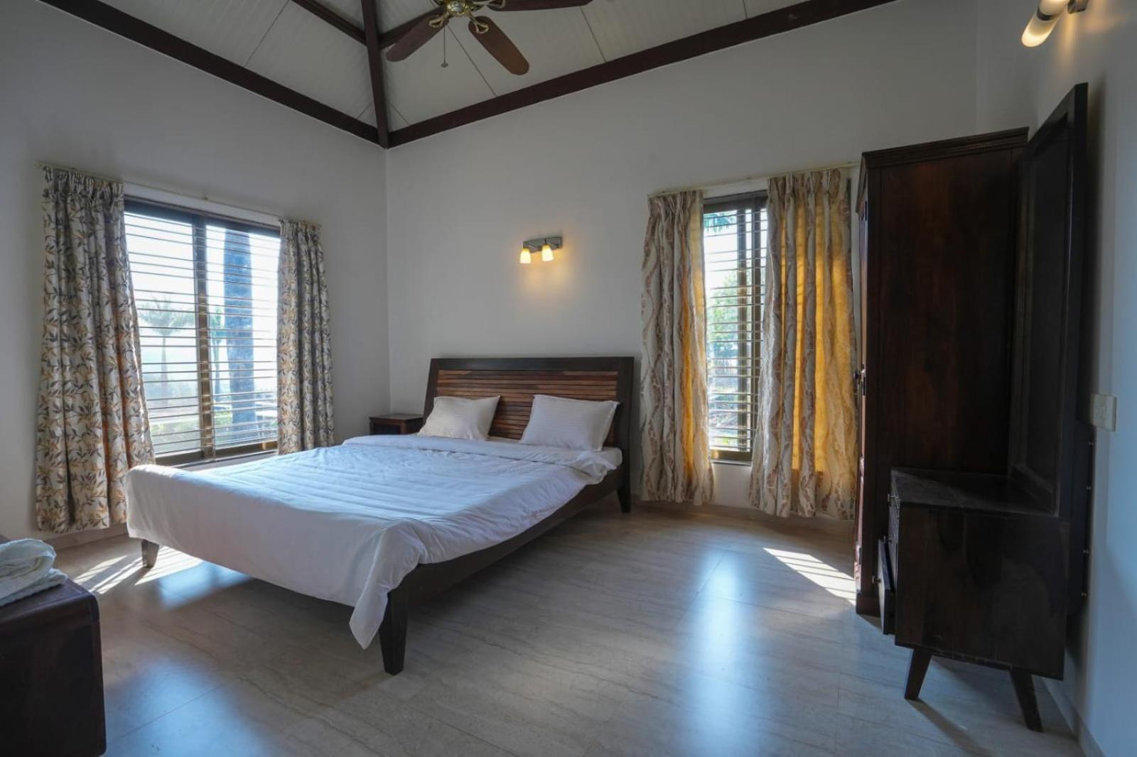 E&G Green Courts Resort At Koroli Hill Station 纳西克 外观 照片