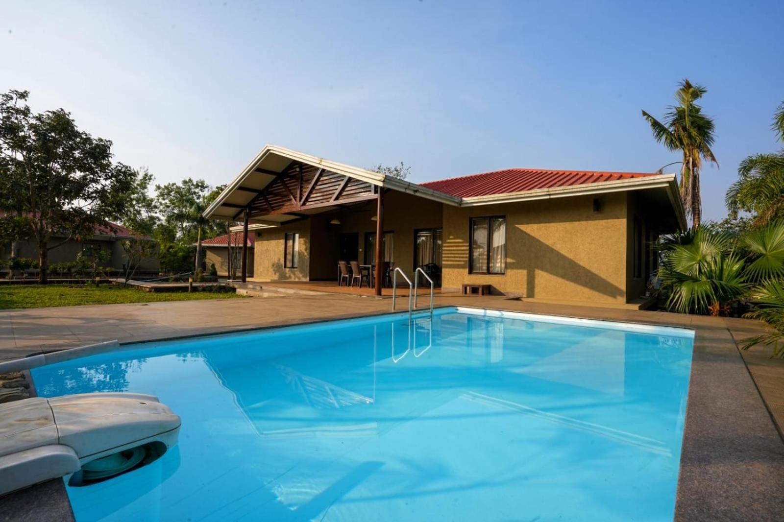 E&G Green Courts Resort At Koroli Hill Station 纳西克 外观 照片