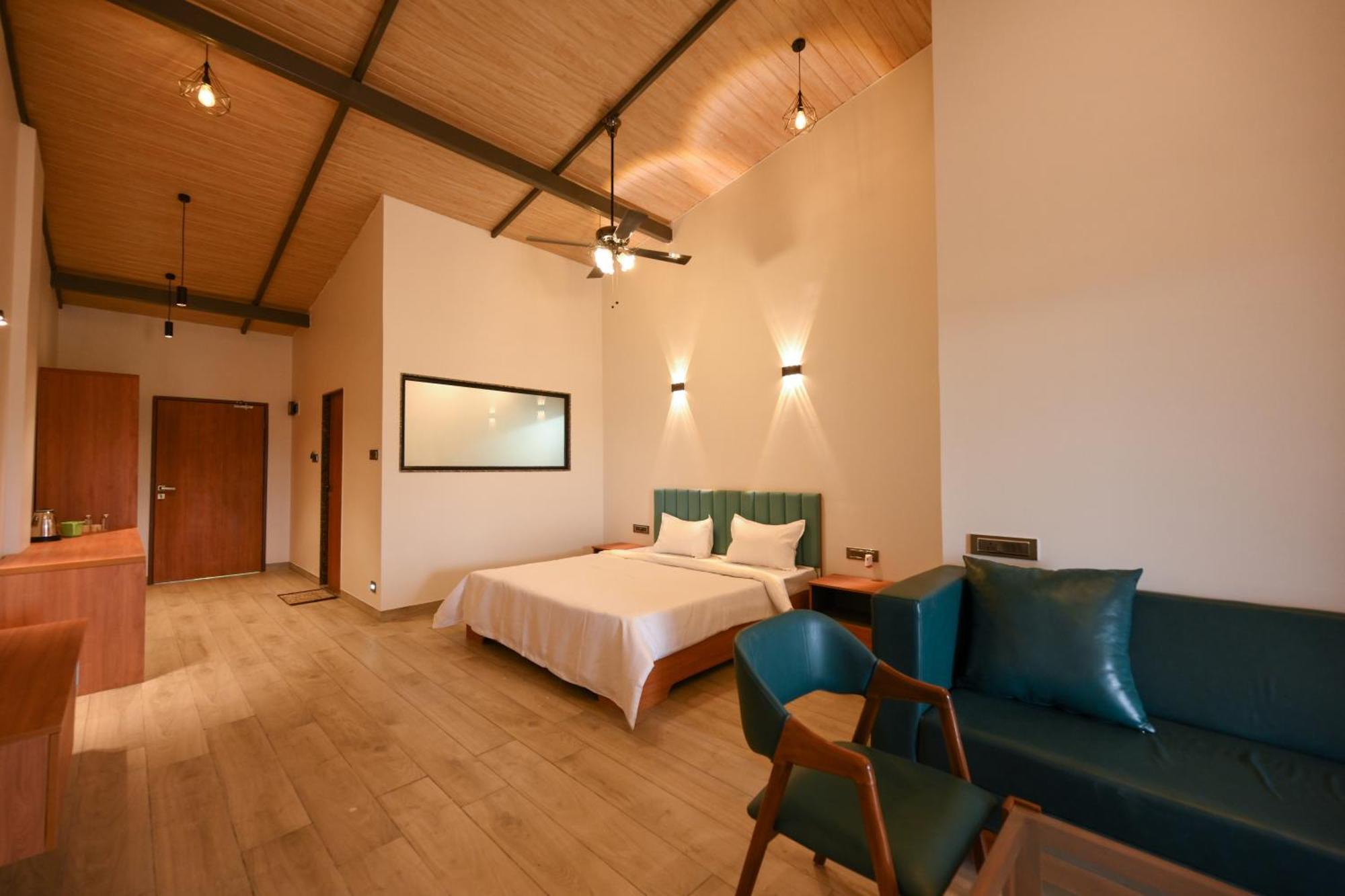 E&G Green Courts Resort At Koroli Hill Station 纳西克 外观 照片